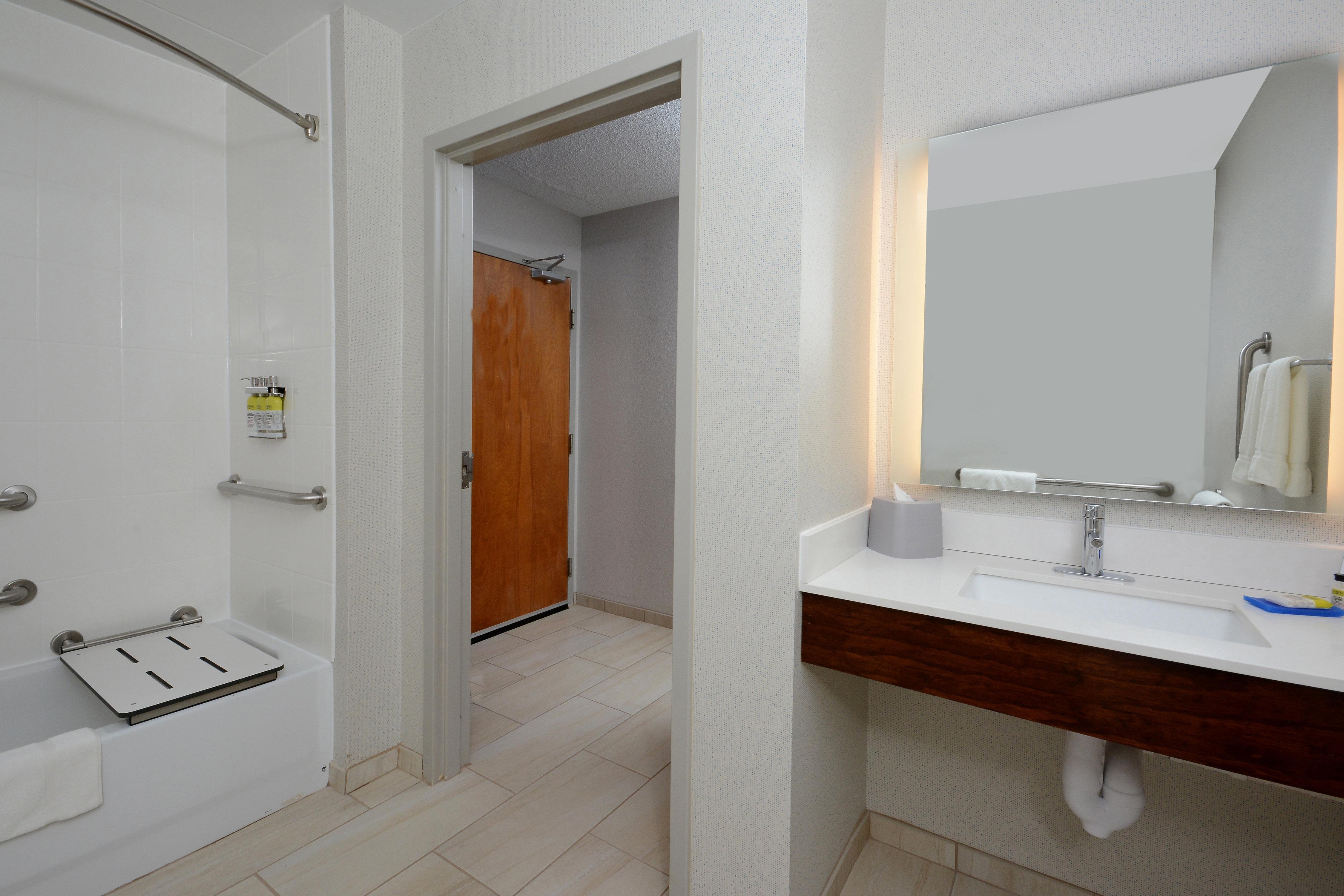 Holiday Inn Express Danville By Ihg Экстерьер фото