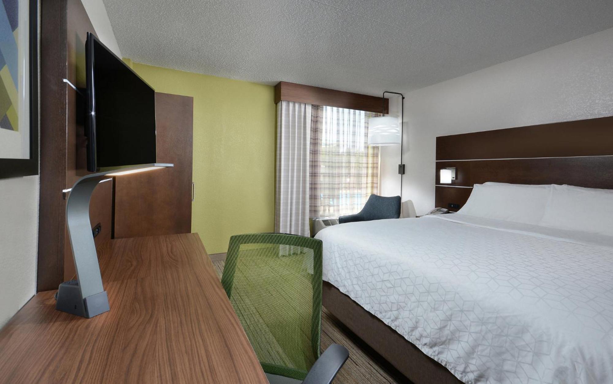 Holiday Inn Express Danville By Ihg Экстерьер фото